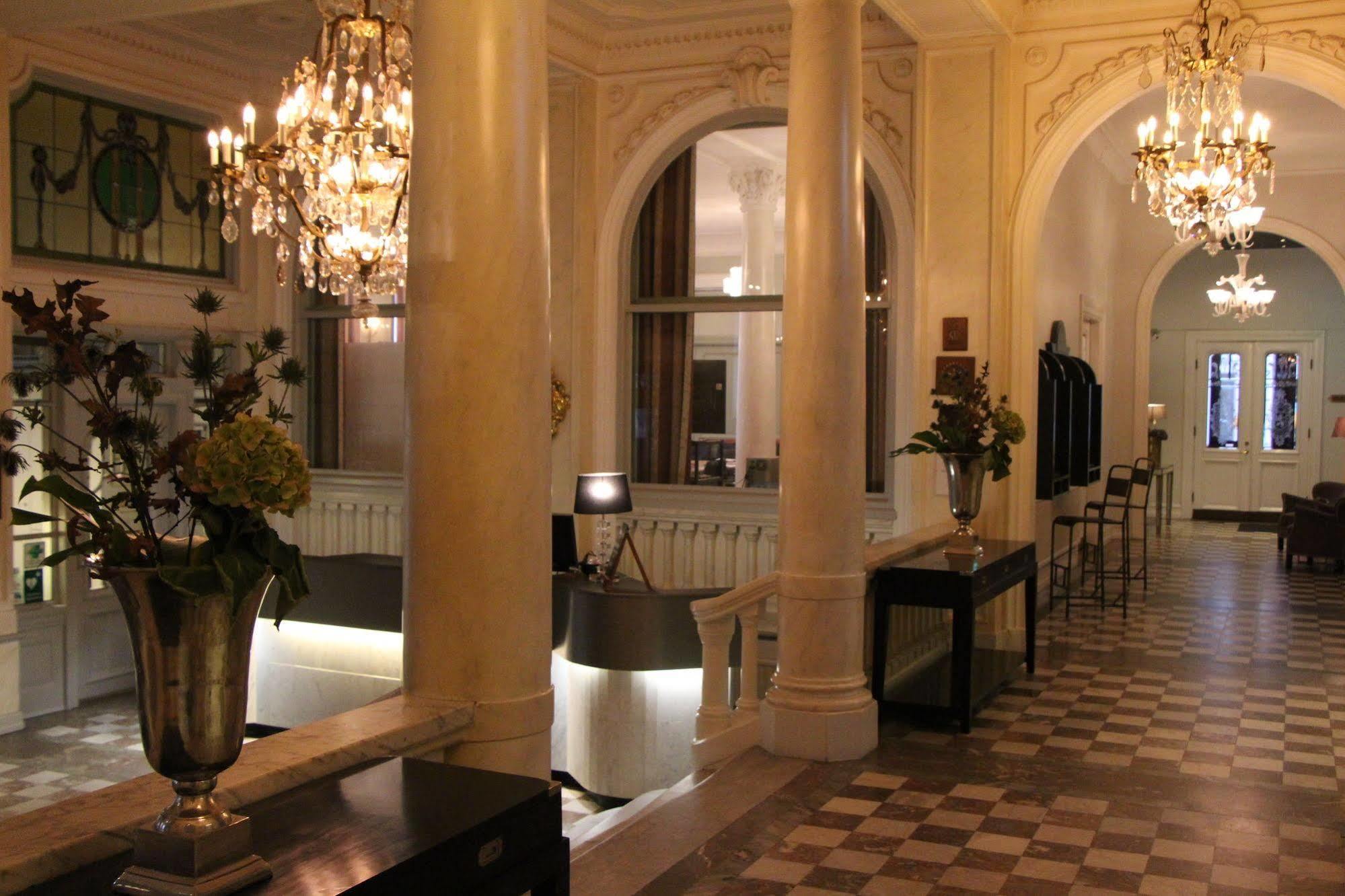 Continental Du Sud Hotel อึสตัด ภายนอก รูปภาพ